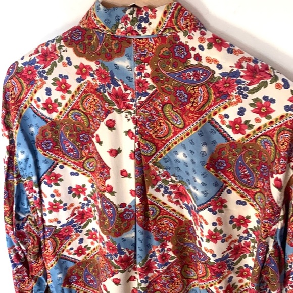 Liz wear Paisley BoHo button down long sleeve top, size L - Picture 7 of 7